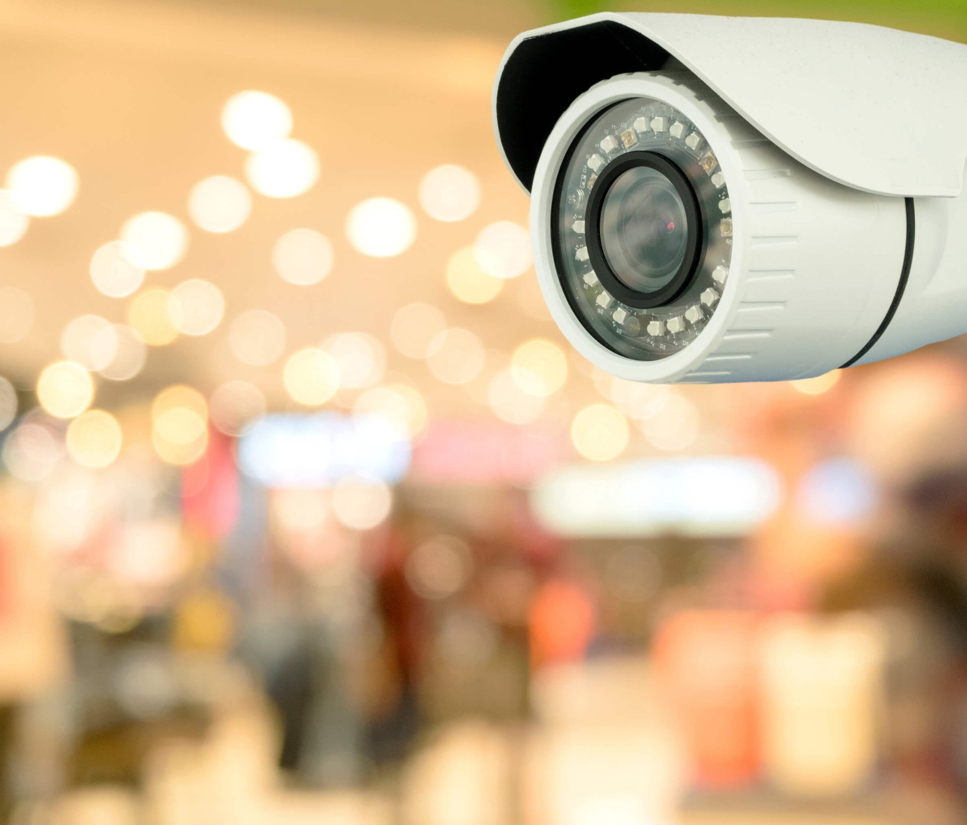 CCTV monitoring in a retail store