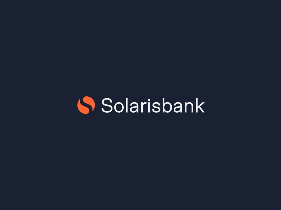 Solarisbank Logo on black background