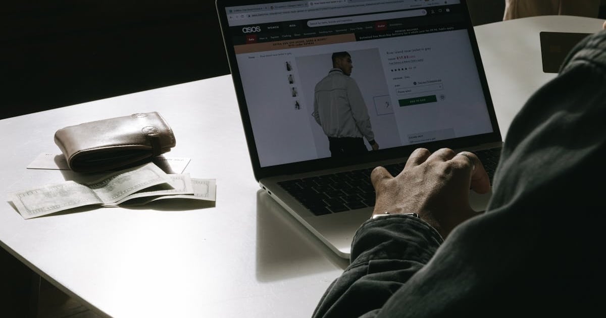 pexels-ivan-s-7620619